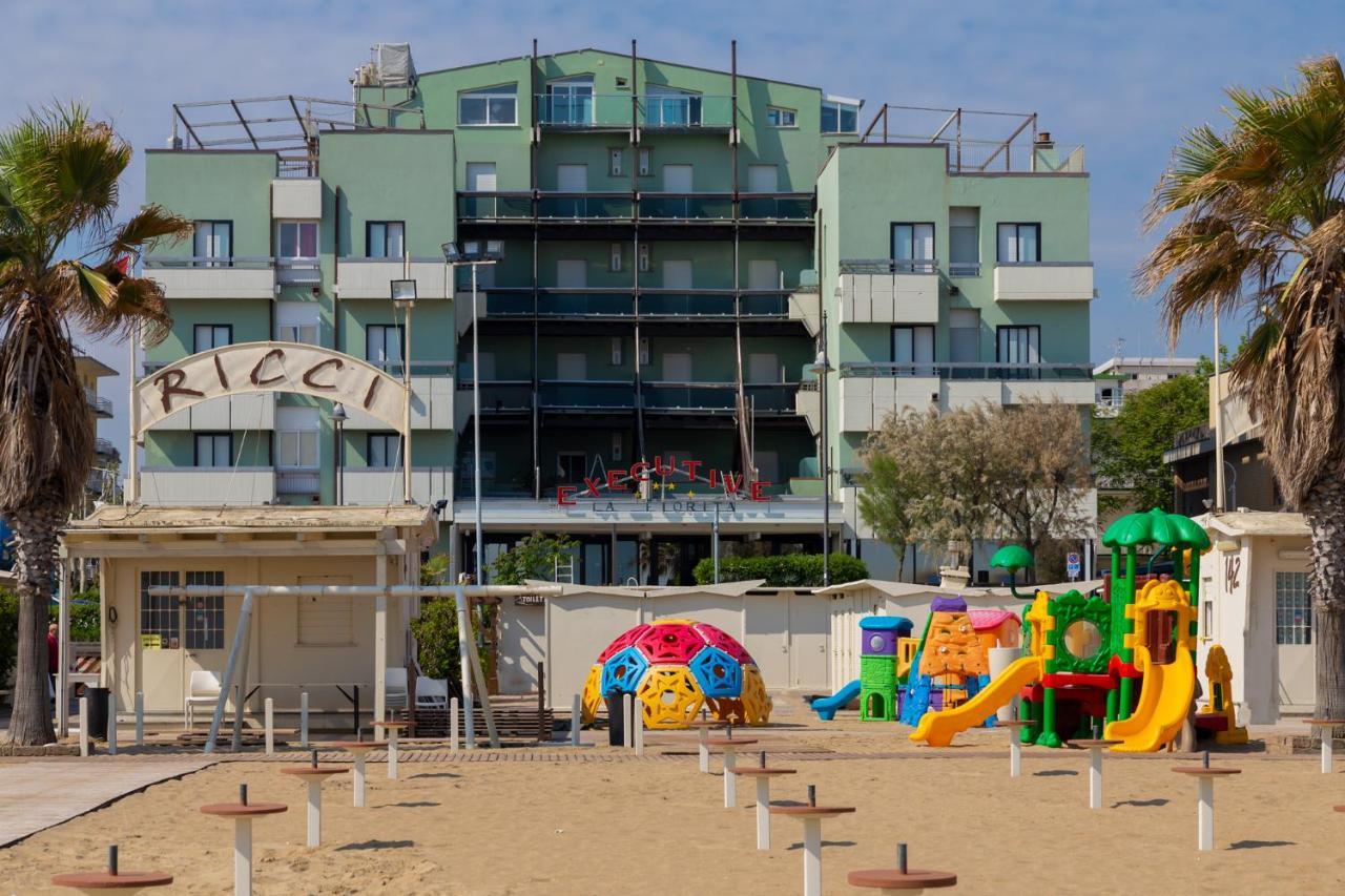 Hotel Executive La Fiorita Rimini Eksteriør billede